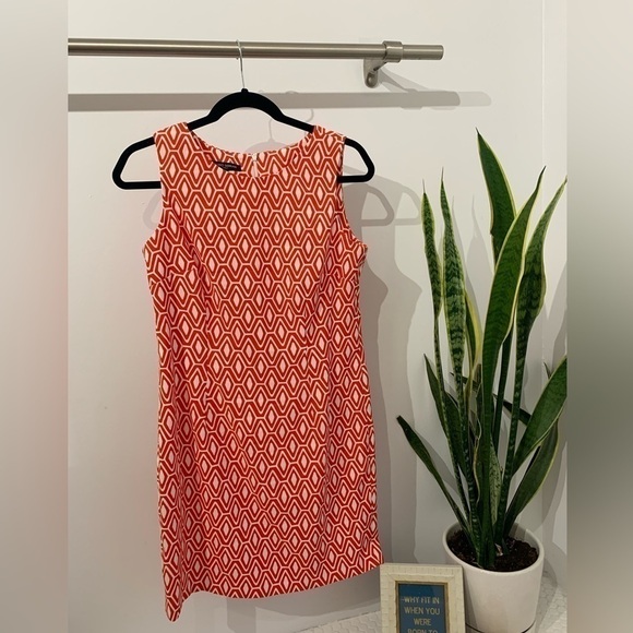 MARIO SERRANI - Italy 🇮🇹 geometric dress size 8 sleeveless - Picture 1 of 5